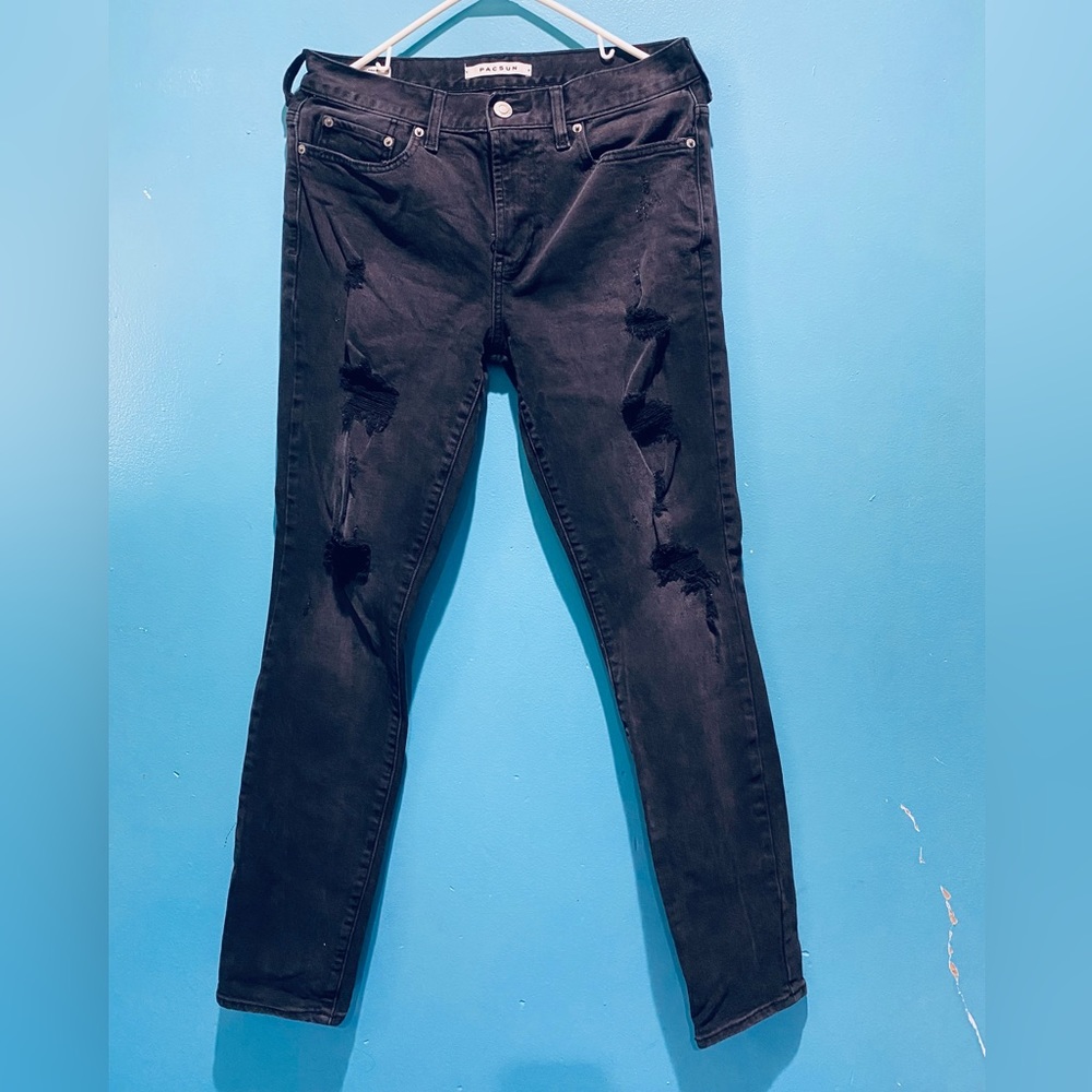 Stacked skinny size 30x30. Good condition.